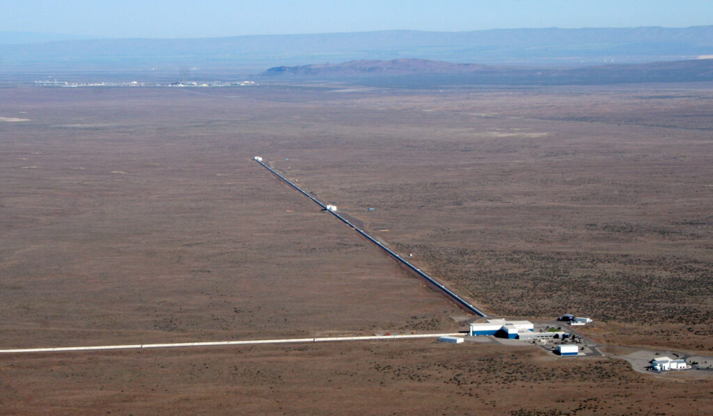 Fotografia do observatório Ligo nos EUA que detectou ondas gravitacionais pela primeira vez